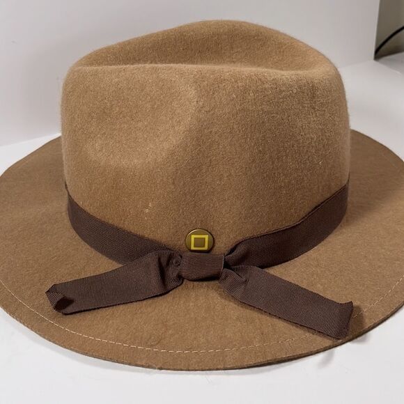 Beautiful Yellow 108 salvaged 💯 wool fedora hat camel colored. Small - Picture 7 of 16